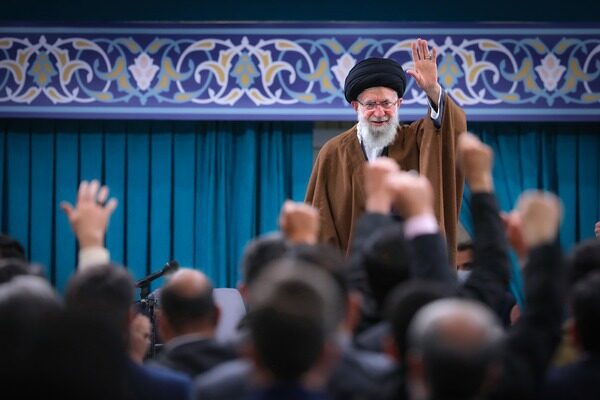 احیای امر اهل‌بیت(ع) با جهاد تبیین